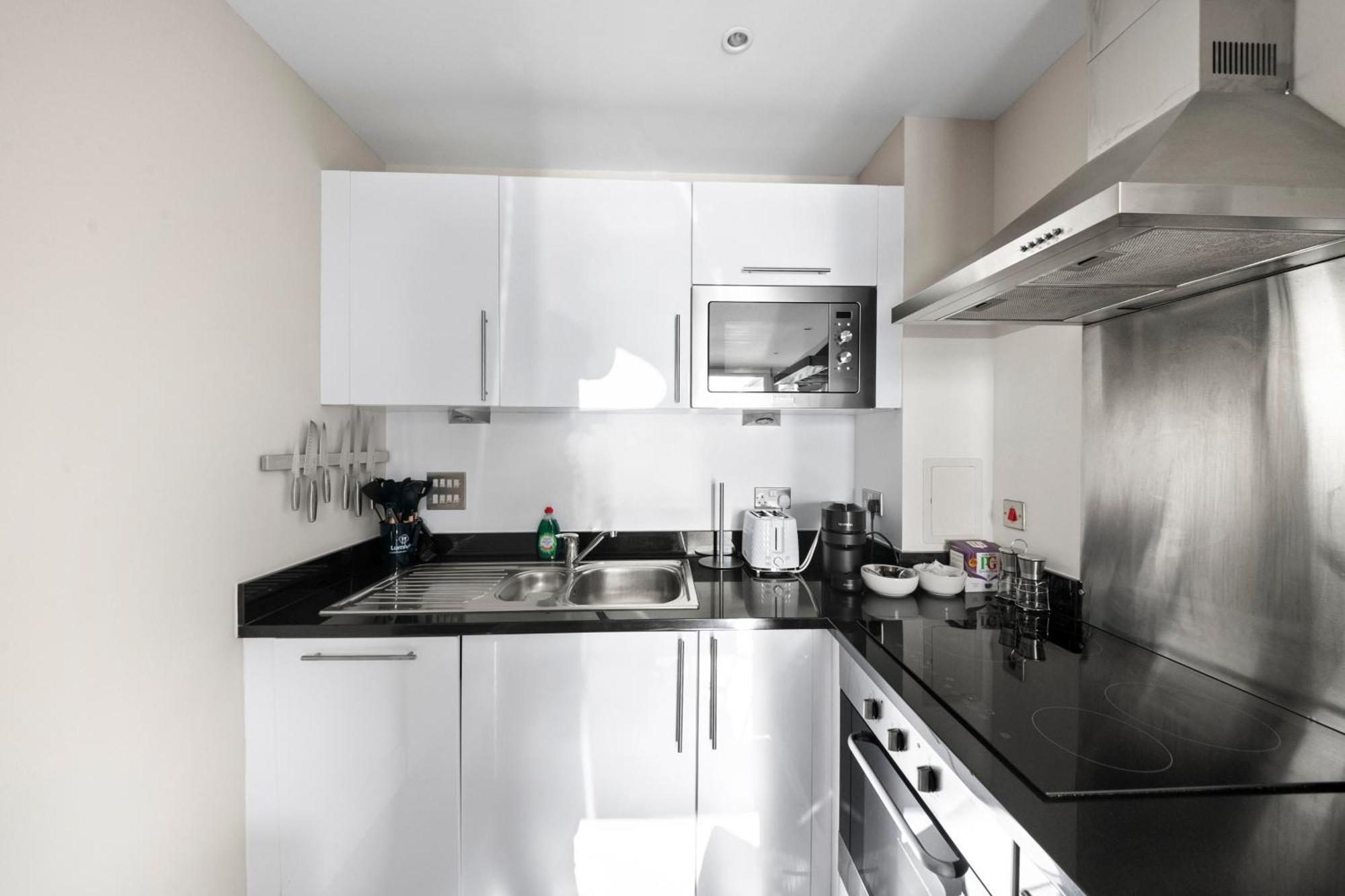 Londwell, Canary Wharf Skyline Balcony Suite Лондон Екстериор снимка